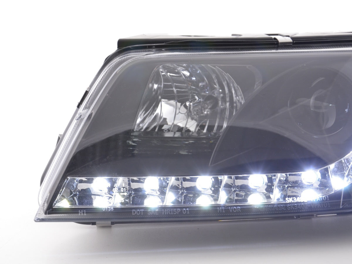 Scheinwerfer Set Daylight LED TFL-Optik VW Passat Typ 3BG 00-05 schwarz für Rechtslenker Scheinwerfer Set Daylight LED TFL-Optik VW Passat Typ 3BG 00-05 schwarz für Rechtslenker
